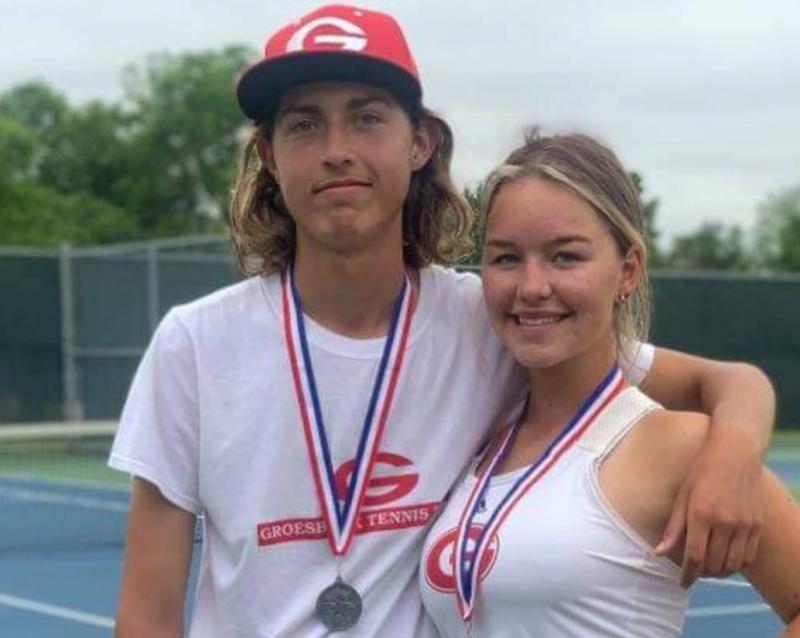 Elly Beldin and Kadyn King placed 2nd in Mixed Doubles advancing to Regionals. Groesbeck shines at district tennis tournament; Thirteen Goats advancing to regional play