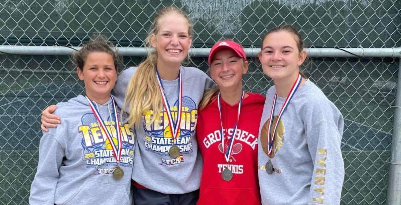 McKenzie Carroll, Emily Menzel, Lindsey Flusche, and Reagan Burleson are headed to Regionals in the Girls Doubles. Carrol and Menzel won the gold medals and Flusche and Burleson won the silver medals. Groesbeck shines at district tennis tournament; Thirteen Goats advancing to regional play