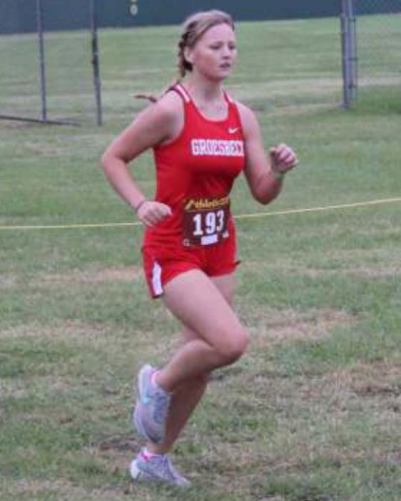 Two Groesbeck runners qualify for regional meet