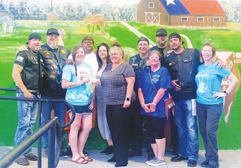 We The People of Groesbeck gives first donation as club