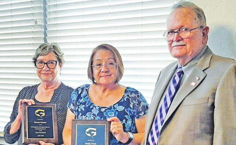 City of Groesbeck says goodbye to Stanton and Freel City Admin Assistants reach retirement
