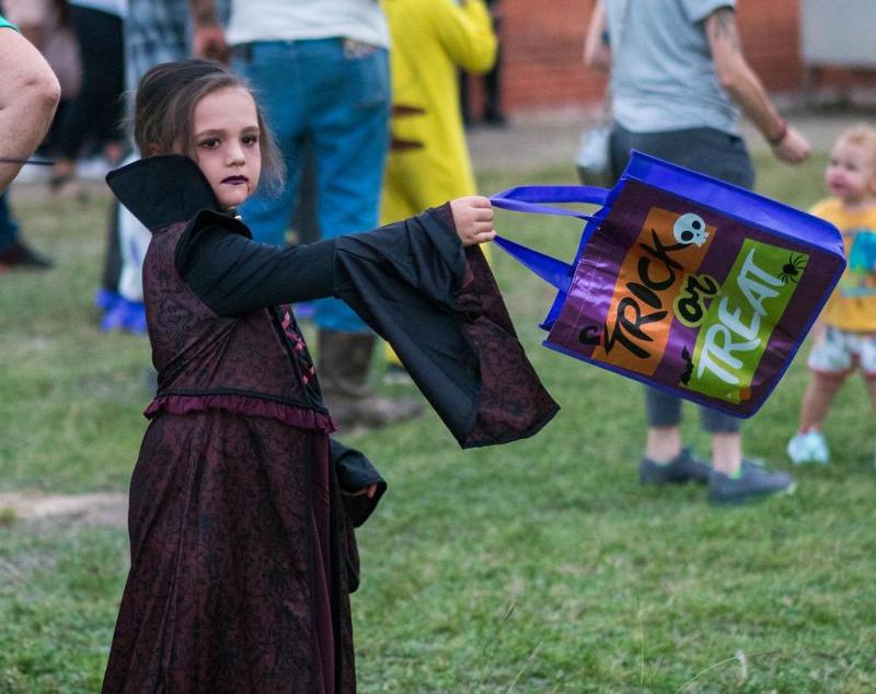 Fall Family Fun Night Costume Contest