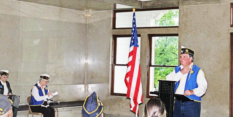 Post Commander Russ Foster speaks on the importance of honoring those lost while in service of our country at the Memorial Day ceremony at the Limestone County Courthouse Monday, May 26.  Jennifer Paul photo/Groesbeck Journal