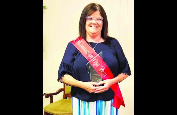 Lisa Stewart Named Groesbeck Study Club Woman of the Year