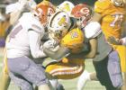 Teague beats Groesbeck for first district win
