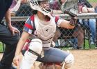 Kaidance Hutchison catches for Groesbeck.