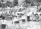 Groesbeck volleyball team splits matches