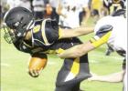 Coolidge sprints past Oakwood, improves to 5-2