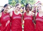 Groesbeck qualifies 5 for area track meet